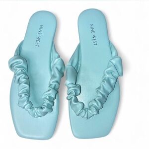 NIB Nine West Daxx3 Thong Sandals 6